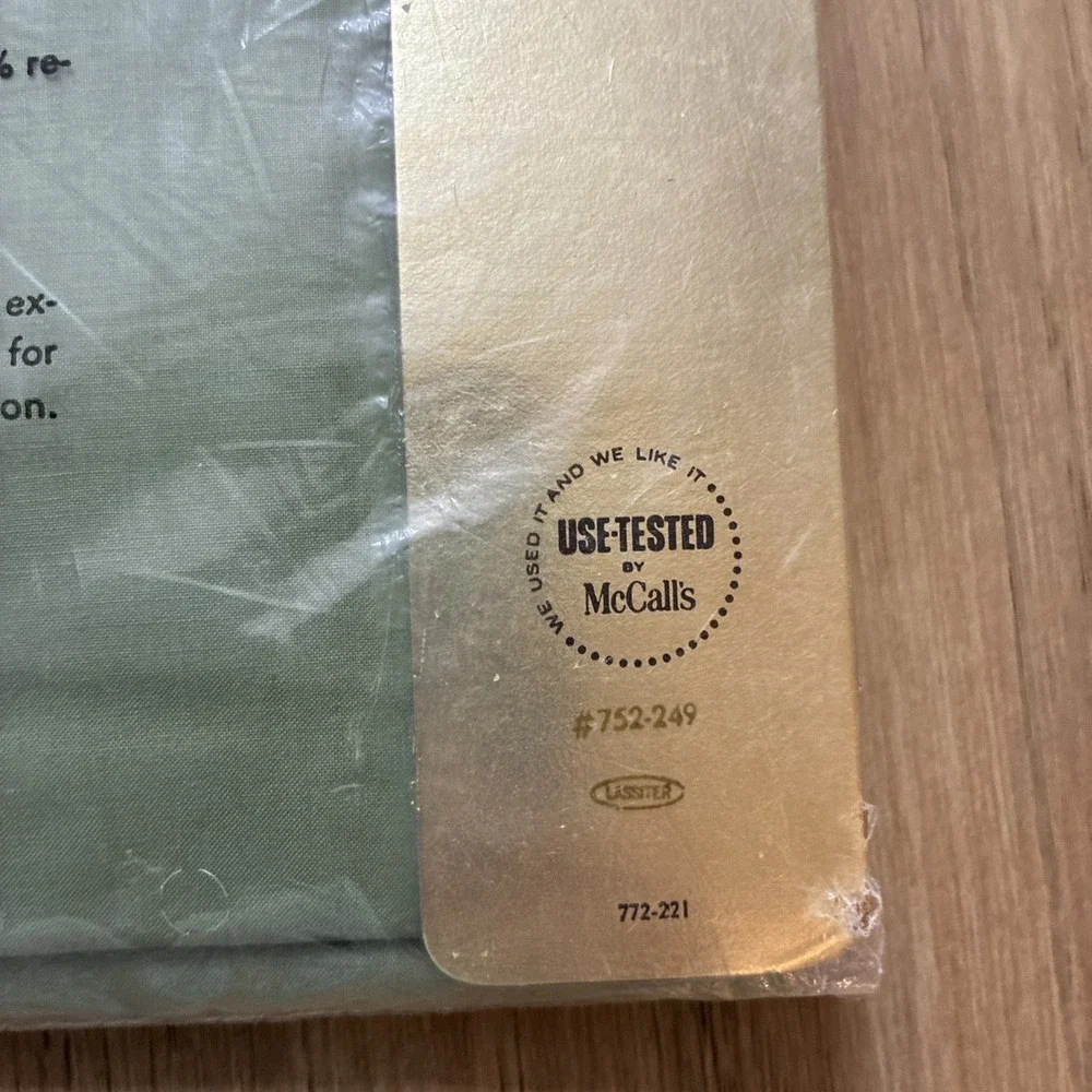 Cannon Combspun Percale Double Bed Flat Sheet 81